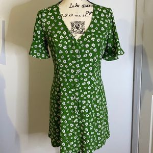 FOREVER 21 DRESS FLOWER PATTERN